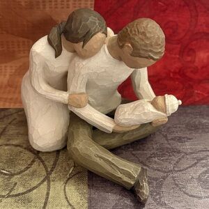 🍃Willow Tree🍂”New Life” figurine.